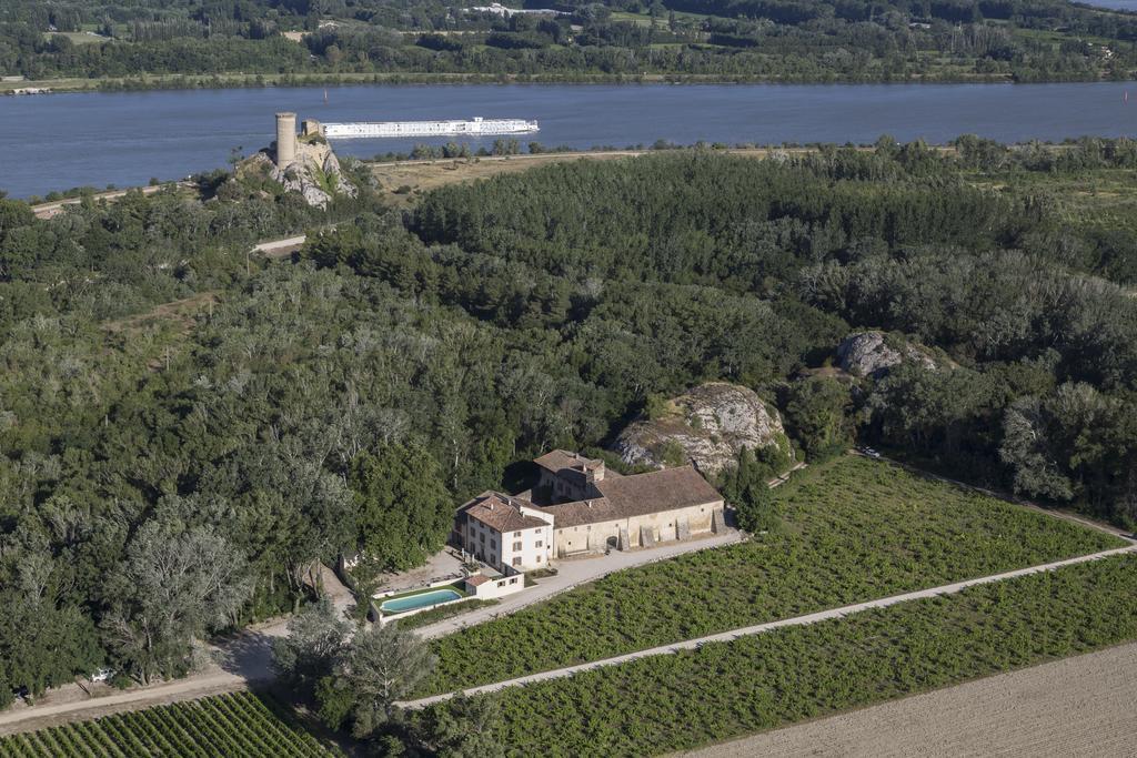 Espace De L'Hers Châteauneuf-du-Pape Exterior foto